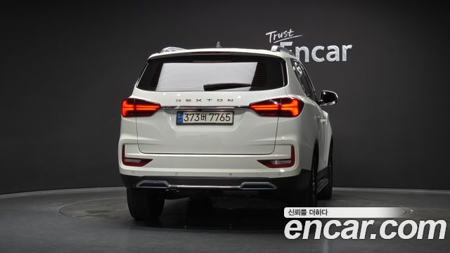 Ssangyong Rexton из Кореи Encar