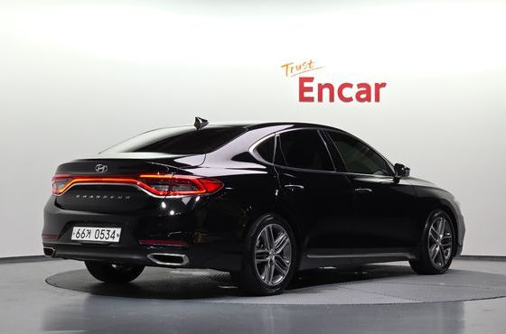 Hyundai Grandeur 2.4 Premium — пробег 167 060 км — фото 2 из 5