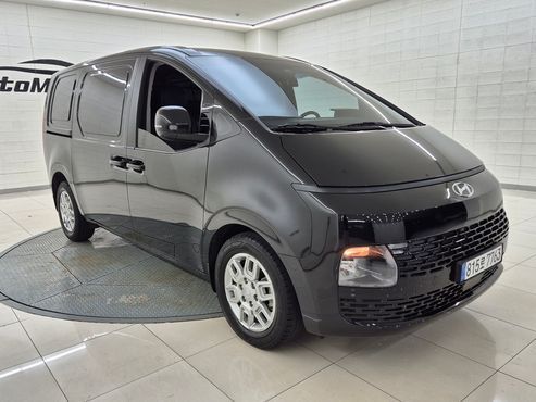 Hyundai Staria Cargo 3-Seater Modern — пробег 123 974 км — фото 2 из 5