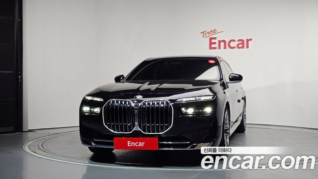 BMW 7-Series 740i sDrive Design Pure Excellence — пробег 78 985 км — фото 3 из 5