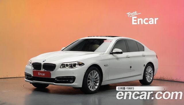 BMW 5-Series 528i xDrive Luxury Plus — пробег 138 248 км — фото 1 из 5