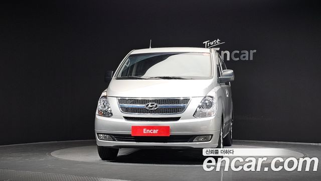 Hyundai Starex 5-Seater VAN CVX Luxury — пробег 41 162 км — фото 3 из 5