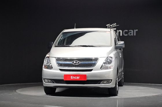 Hyundai Starex 5-Seater VAN CVX Luxury — пробег 41 162 км — фото 3 из 5
