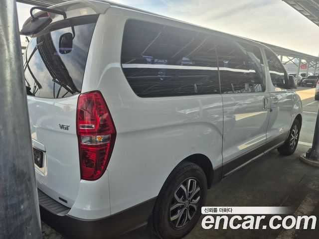 Hyundai Starex 4WD 11-Seater Wagon Modern Special — пробег 135 000 км — фото 3 из 5