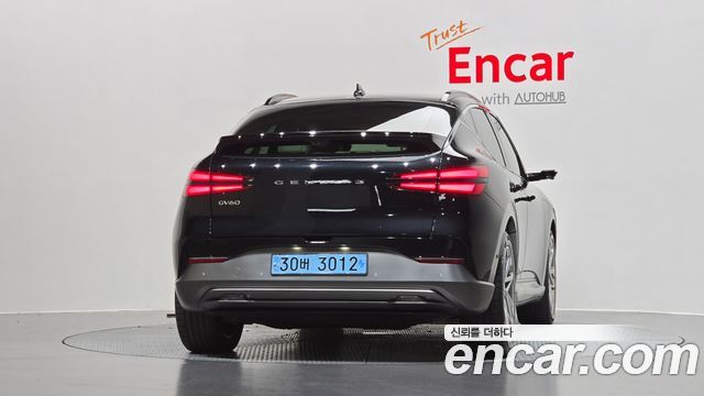 Genesis GV60 Standard AWD — пробег 56 858 км — фото 4 из 5