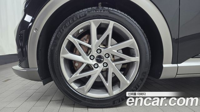Genesis GV60 Standard AWD — пробег 56 858 км — фото 5 из 5
