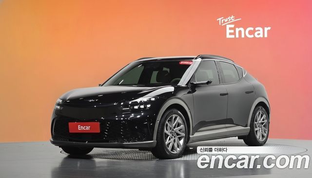 Genesis GV60 Standard AWD — пробег 56 858 км — фото 1 из 5