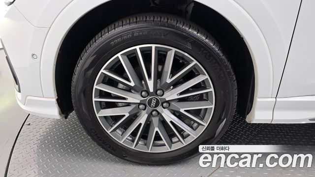 Audi Q3 из Кореи Encar