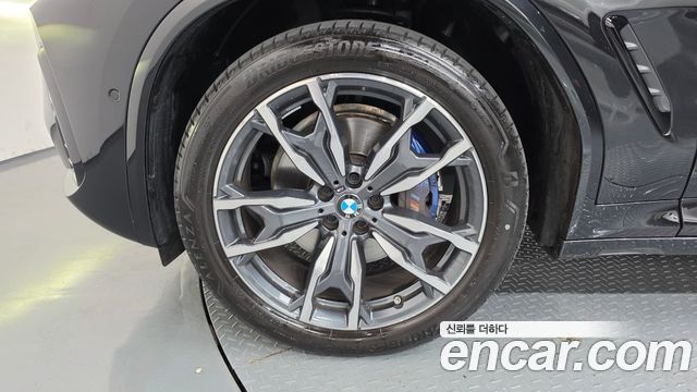 BMW X4 xDrive20d M Sport — пробег 32 218 км — фото 5 из 5
