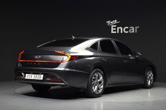 Hyundai Sonata 2.0 Premium Family — пробег 59 446 км — фото 2 из 5