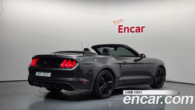 Ford Mustang Convertible — пробег 137 637 км — фото 2 из 5
