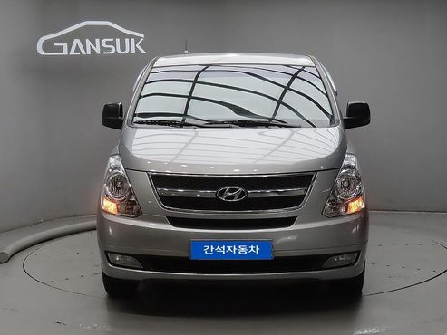Hyundai Starex 3-Seater VAN CVX Premium — пробег 36 904 км — фото 3 из 5