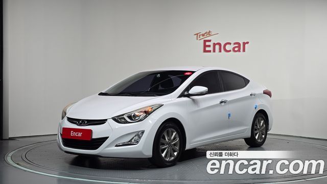 Hyundai AVANTE 1.6 VGT Smart Standard — пробег 266 751 км — фото 1 из 5