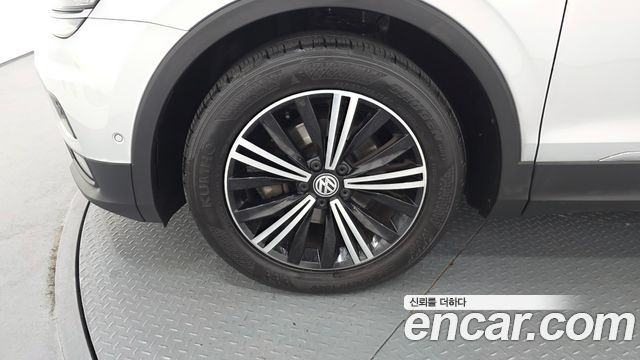 Volkswagen Tiguan из Кореи Encar