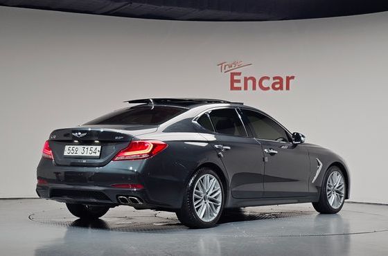 Genesis G70 2.0T Elite — пробег 84 802 км — фото 2 из 5