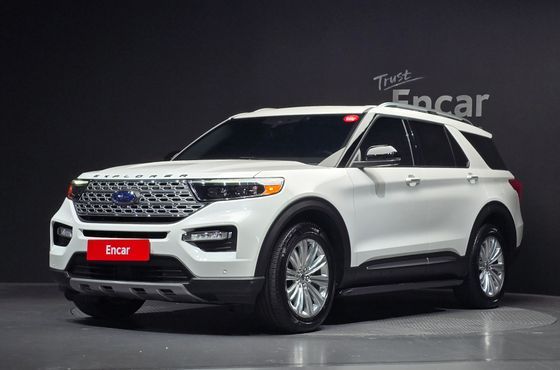 Ford Explorer 2.3 LimIted 4WD — пробег 79 637 км — фото 1 из 5
