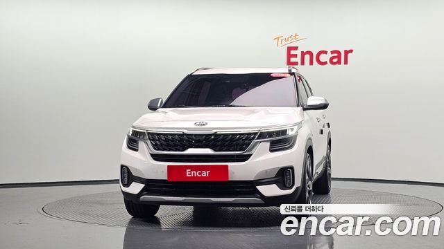 Kia Seltos из Кореи Encar