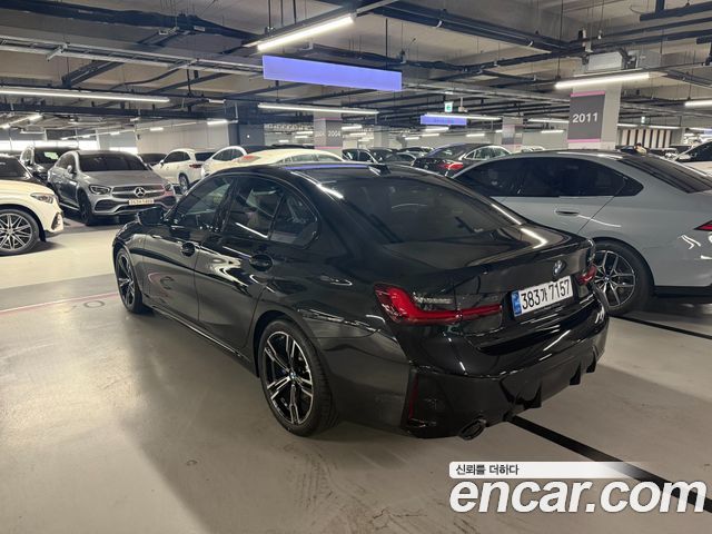 BMW 3-Series 320i M Sport — пробег 2 965 км — фото 4 из 5