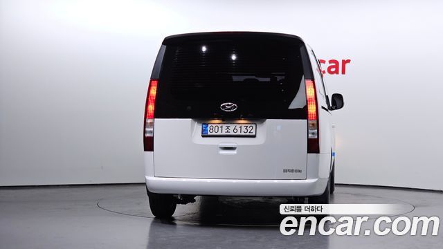 Hyundai Staria Cargo 5-Seater Modern — пробег 1 115 км — фото 4 из 5