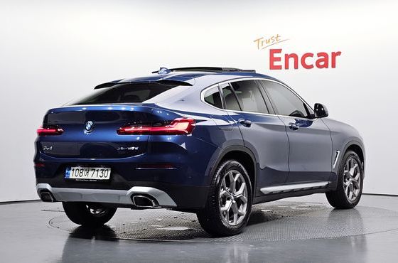 BMW X4 xDrive20d xLine — пробег 68 151 км — фото 2 из 5
