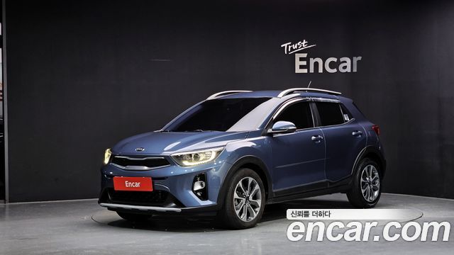 Kia Stonic из Кореи Encar