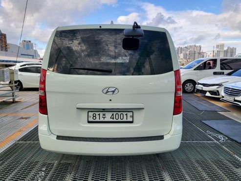 Hyundai Starex Van 3-Seater Smart — пробег 66 779 км — фото 5 из 5