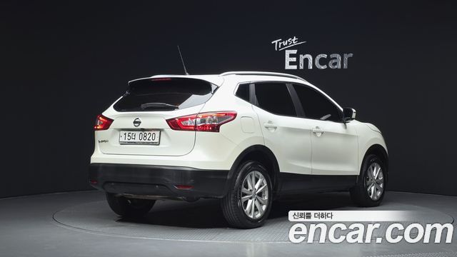 Nissan Qashqai 1.6 SL — пробег 120 583 км — фото 2 из 5