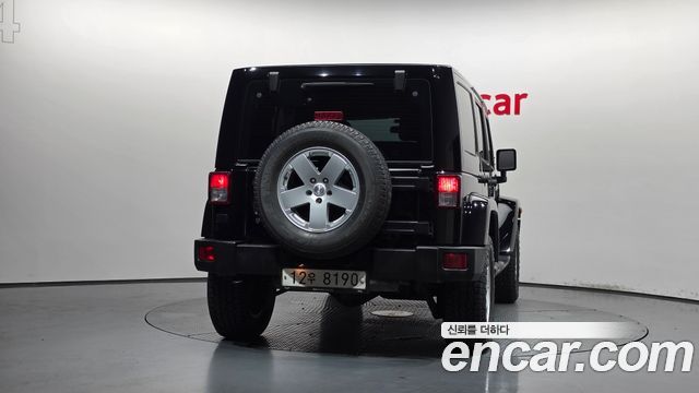Jeep Wrangler 2.8 Diesel Sahara 4Door — пробег 216 038 км — фото 4 из 5