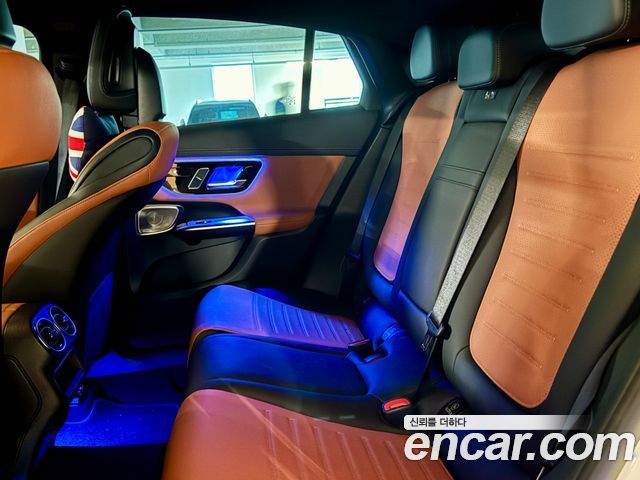 Mercedes-Benz GLC-Class GLC300 4MATIC Coupe — пробег 40 100 км — фото 4 из 5