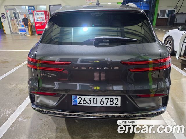Genesis GV70 2.5T Gasoline 2WD — пробег 7 000 км — фото 2 из 5