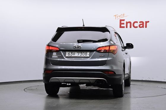 Hyundai Santafe Diesel(e-VGT) 2.0 2WD Exclusive — пробег 178 962 км — фото 4 из 5