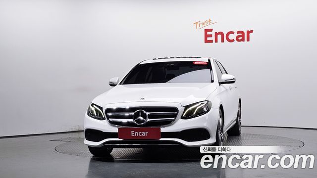 Mercedes-Benz E-Class из Кореи Encar