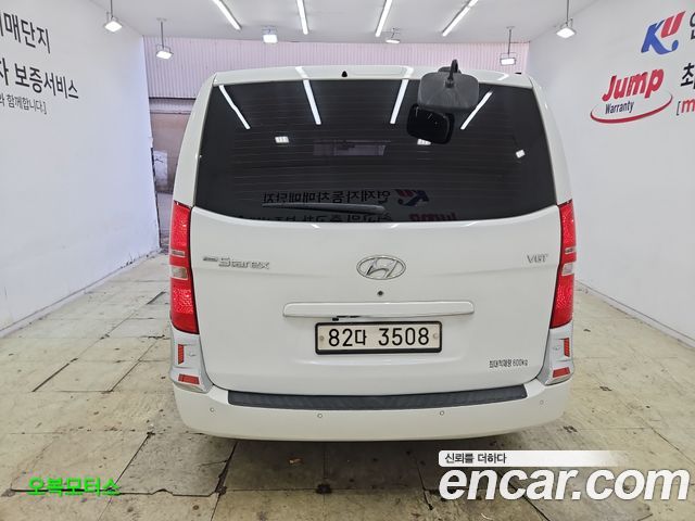 Hyundai Starex 5-Seater VAN CVX Deluxe — пробег 181 200 км — фото 4 из 5