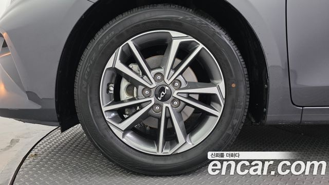 Kia K3 из Кореи Encar