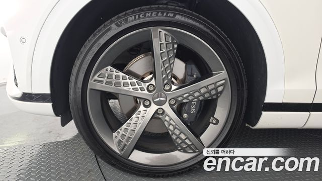 Genesis GV70 из Кореи Encar