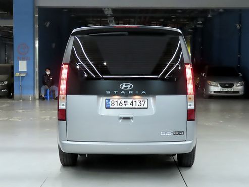 Hyundai Staria Cargo 5-Seater Modern — пробег 118 227 км — фото 3 из 5