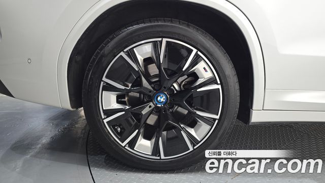 BMW iX3 M Sports — пробег 48 046 км — фото 5 из 5