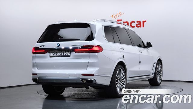 BMW X7 xDrive 30d Design Pure Excellent 7-Seater — пробег 99 695 км — фото 2 из 5