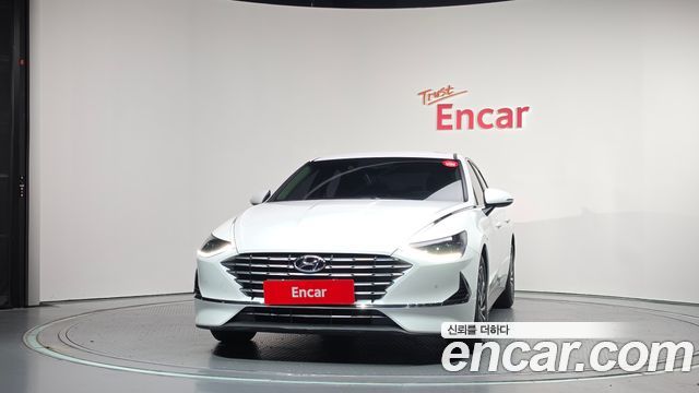 Hyundai Sonata Premium Family — пробег 22 953 км — фото 3 из 5