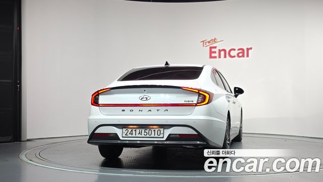 Hyundai Sonata Premium Family — пробег 22 953 км — фото 4 из 5
