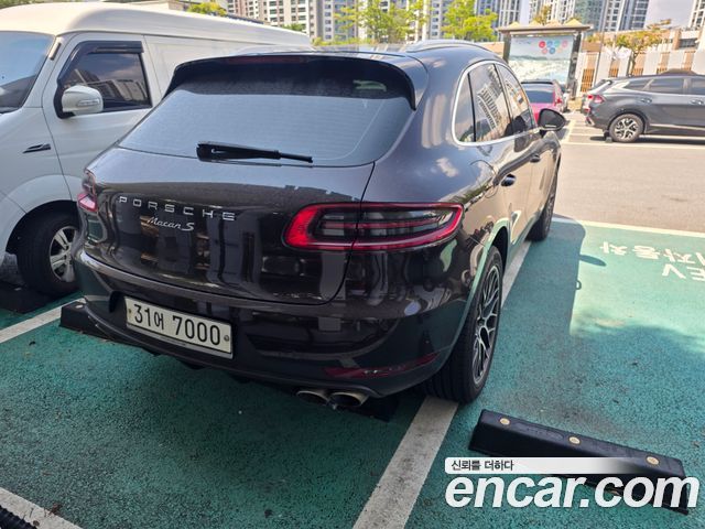 Porsche Macan из Кореи Encar