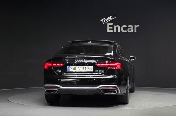 Audi A5 40 TFSI Quattro Premium Sportback — пробег 23 107 км — фото 4 из 5