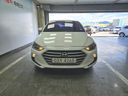 Hyundai AVANTE 1.6 GDI Value Plus — пробег 129 363 км — фото 3 из 5