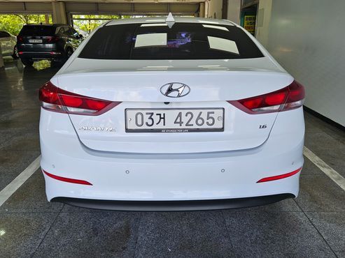 Hyundai AVANTE 1.6 GDI Value Plus — пробег 129 363 км — фото 4 из 5