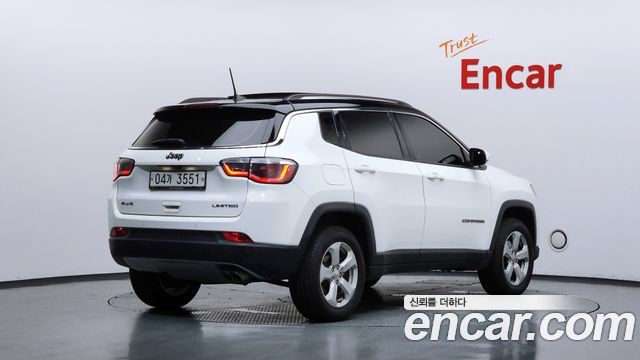 Jeep Compass 2.4 Limitied AWD — пробег 29 084 км — фото 2 из 5
