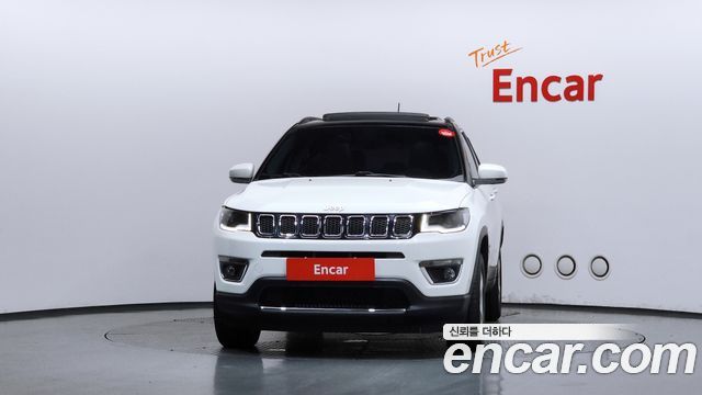 Jeep Compass 2.4 Limitied AWD — пробег 29 084 км — фото 3 из 5