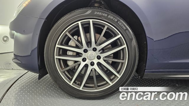 Maserati Ghibli из Кореи Encar