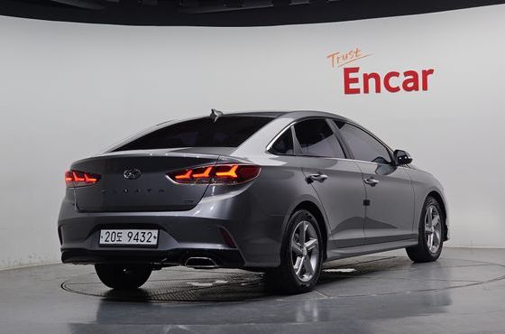 Hyundai Sonata 2.0 Modern — пробег 142 905 км — фото 2 из 5