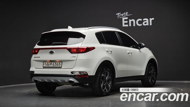 Kia Sportage из Кореи Encar