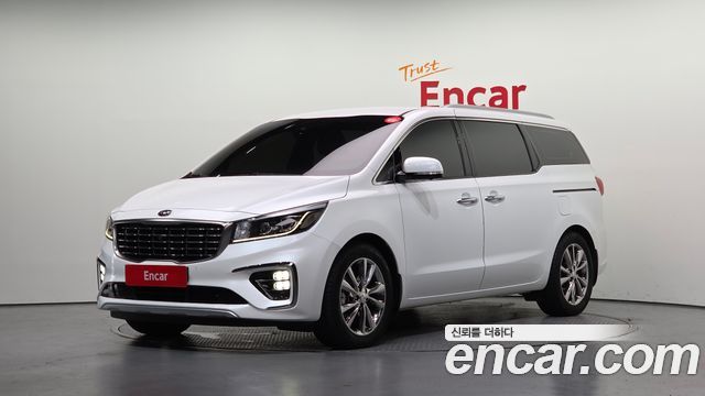 Kia Carnival из Кореи Encar